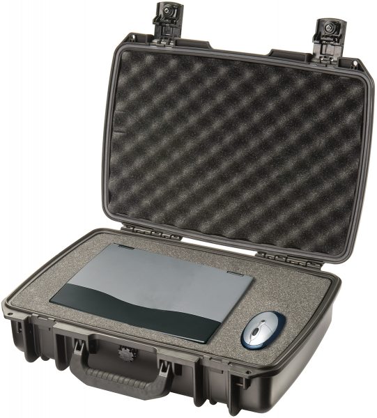 iM2370 Storm Laptop Case