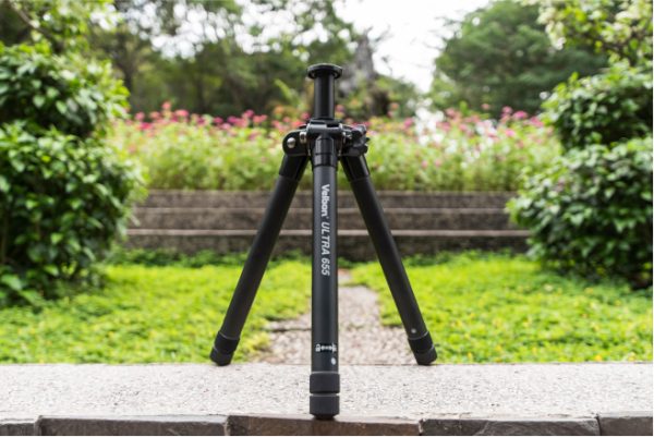 Chân máy ảnh Velbon Ultra 655 với thiết kế rất cứng cáp